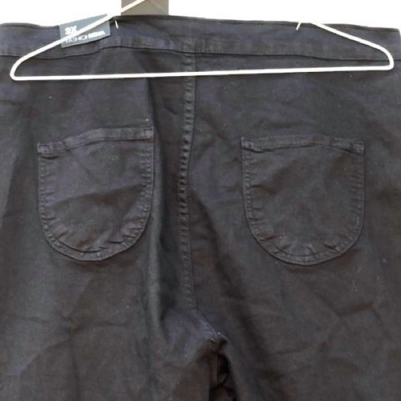 Fashion Nova Super High Waist Denim Skinnies - Picture 5 of 5